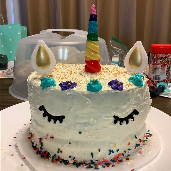 Meet your posher, Tiffany - Picture 2 of 5